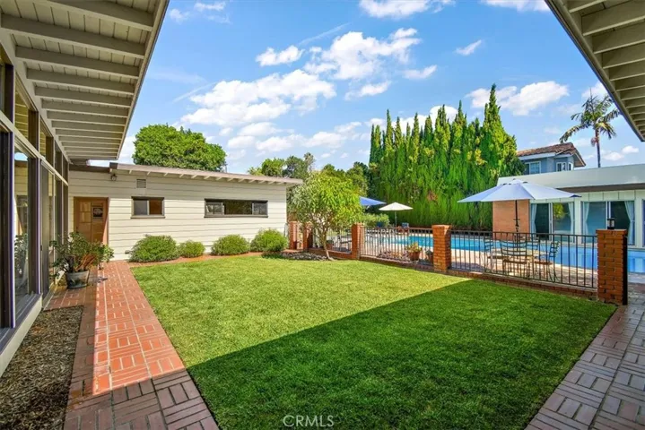 8223 Suva Street, Downey, California 90240