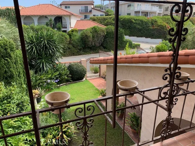 Front Courtyard master Balcony