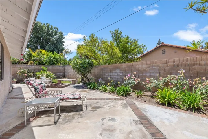 345 N Lakedale, Anaheim Hills, California 92807