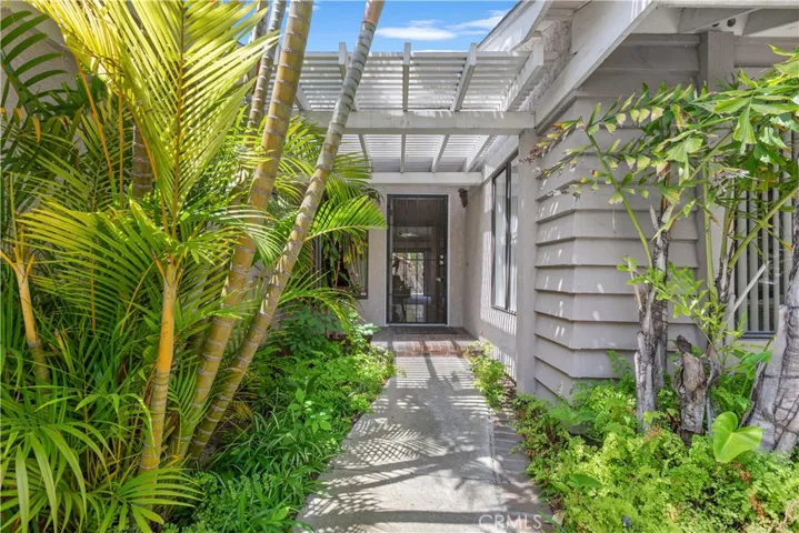 345 N Lakedale, Anaheim Hills, California 92807
