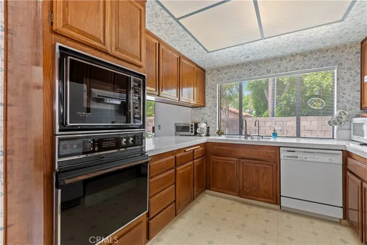 345 N Lakedale, Anaheim Hills, California 92807