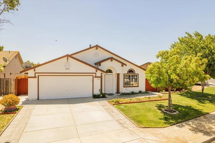 682 Skinner Street, Soledad, California 93960