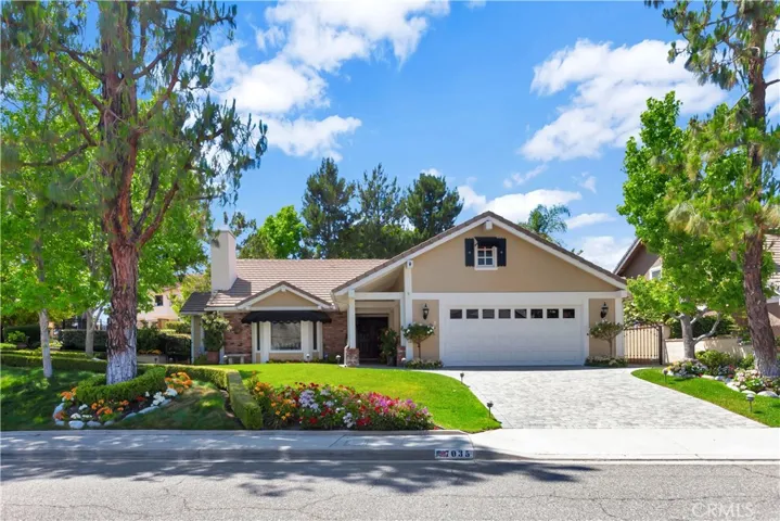 Great Curb Appeal with Paver Stone Driveway