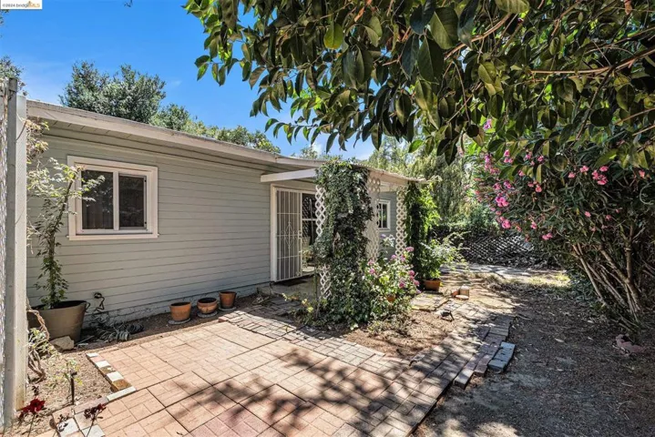 770 Lilly Ave, Hayward, California 94544