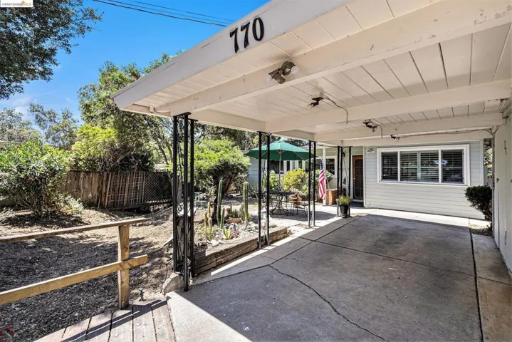 770 Lilly Ave, Hayward, California 94544