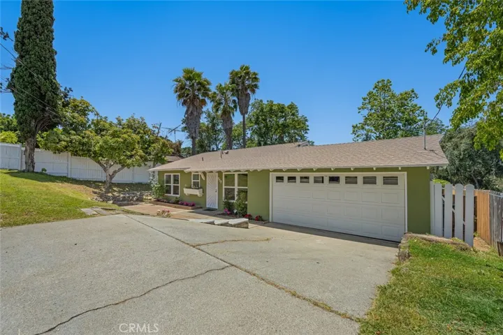 517 Potter Street, Fallbrook, California 92028