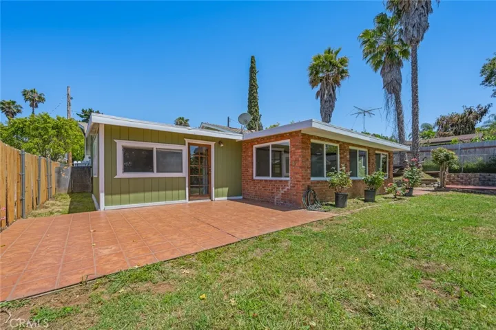 517 Potter Street, Fallbrook, California 92028