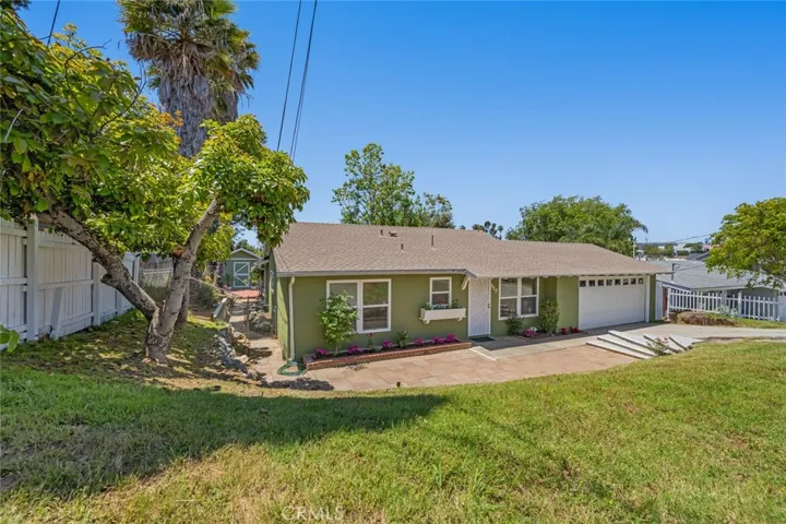 517 Potter Street, Fallbrook, California 92028