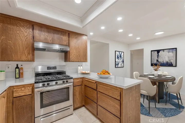 Kitchen - Dining