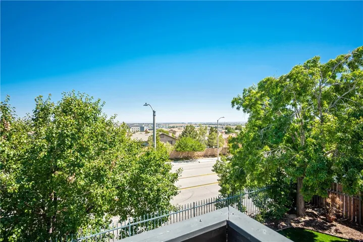 745 Camino Real Avenue, Palmdale, California 93551