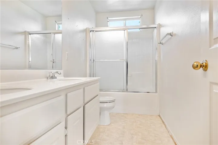 745 Camino Real Avenue, Palmdale, California 93551