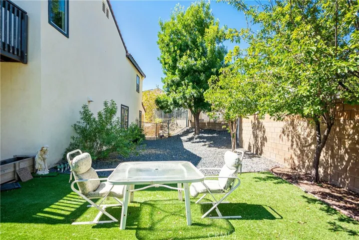 745 Camino Real Avenue, Palmdale, California 93551