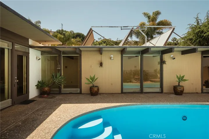 2072 Chandeleur Drive, Rancho Palos Verdes, California 90275