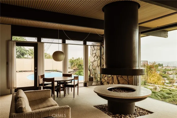 2072 Chandeleur Drive, Rancho Palos Verdes, California 90275