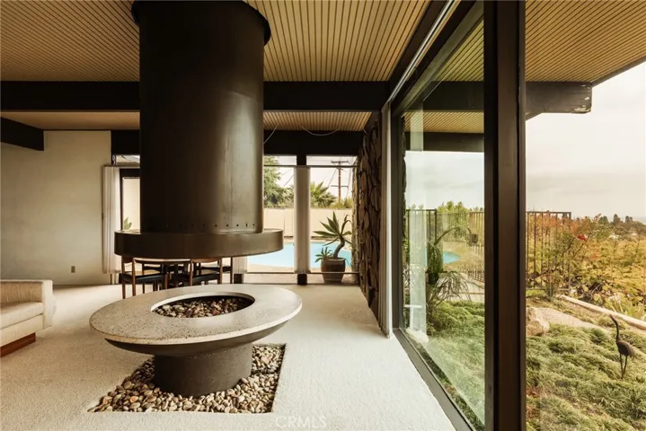 2072 Chandeleur Drive, Rancho Palos Verdes, California 90275
