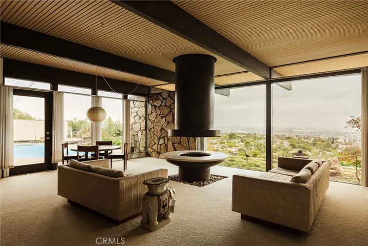 2072 Chandeleur Drive, Rancho Palos Verdes, California 90275