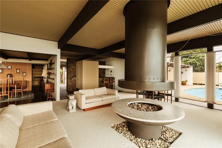 2072 Chandeleur Drive, Rancho Palos Verdes, California 90275