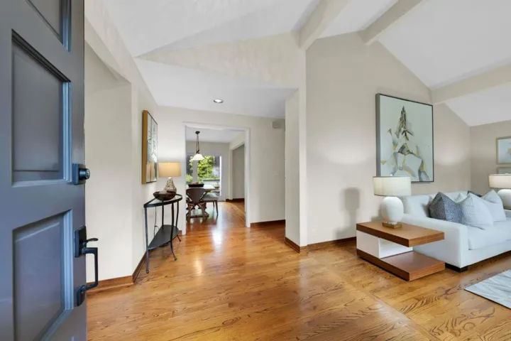 1527 Yew Street, San Mateo, California 94402