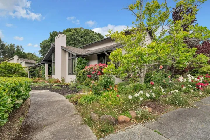 1527 Yew Street, San Mateo, California 94402