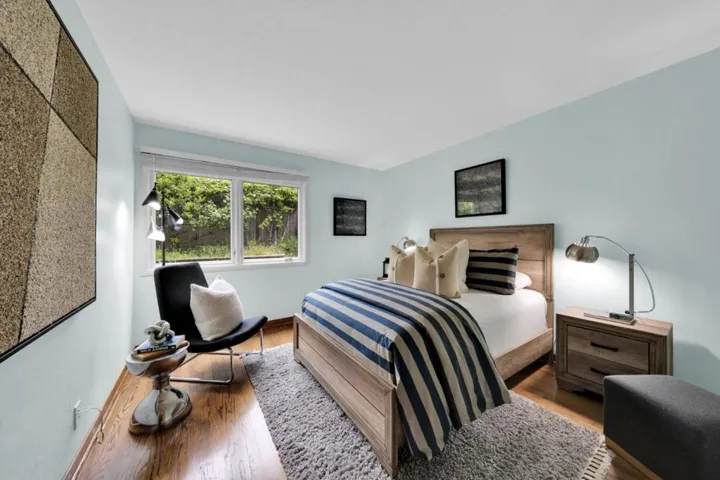 1527 Yew Street, San Mateo, California 94402