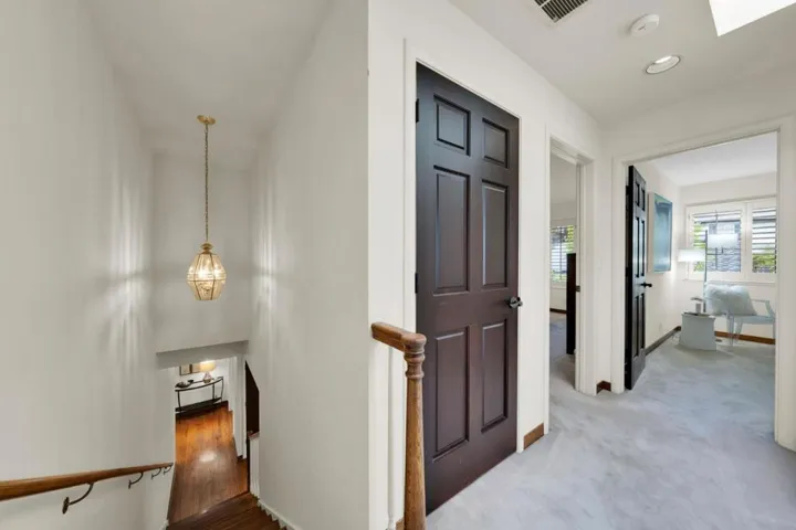 1527 Yew Street, San Mateo, California 94402