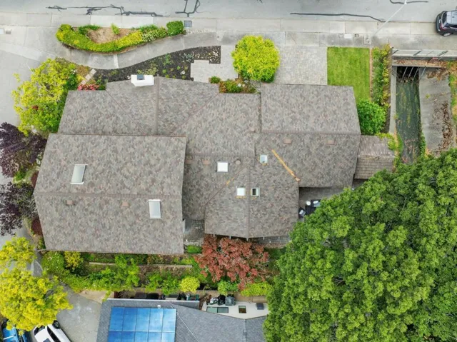 1527 Yew Street, San Mateo, California 94402