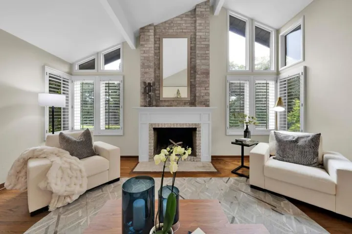 1527 Yew Street, San Mateo, California 94402