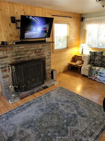 22725 Ponderosa Drive, Crestline, California 92325