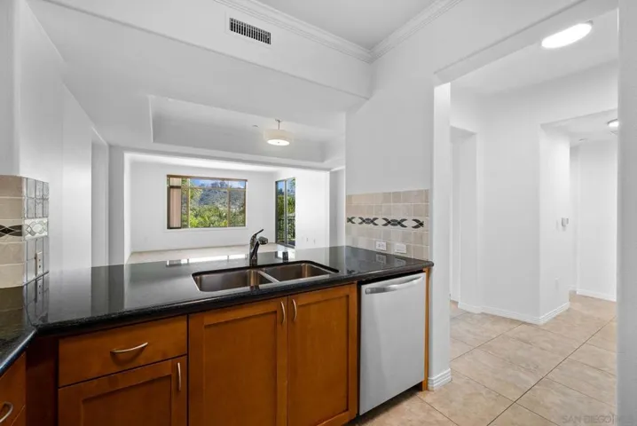 8211 Station Village Ln 1309, San Diego, California 92108