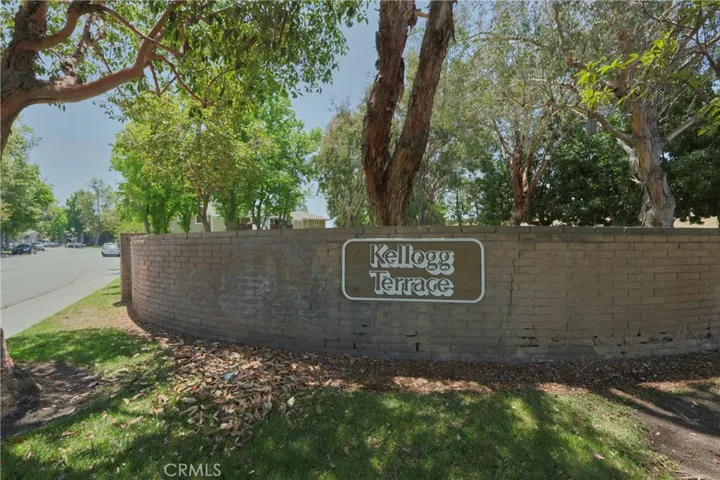 Kellogg Terrace complex in Yorba Linda