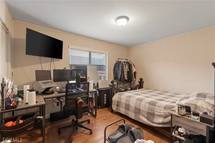 398 Avenue 6, Lake Elsinore, California 92530