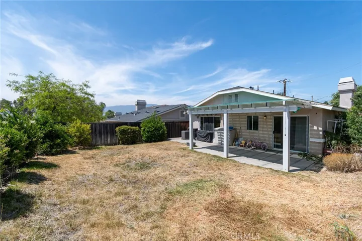 398 Avenue 6, Lake Elsinore, California 92530