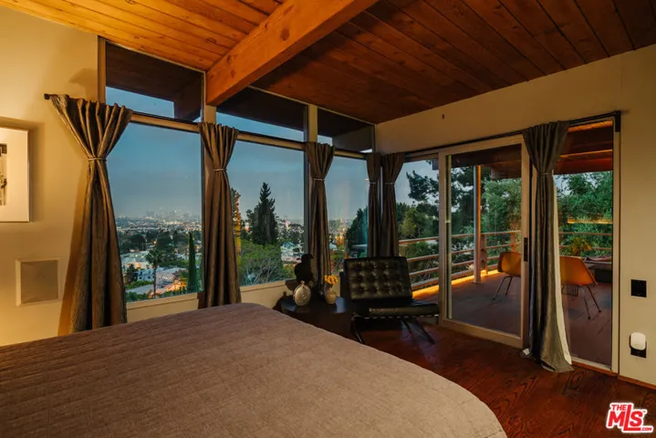 2269 Vasanta Way, Los Angeles, California 90068