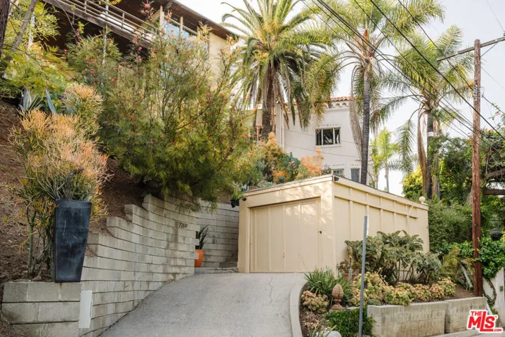 2269 Vasanta Way, Los Angeles, California 90068