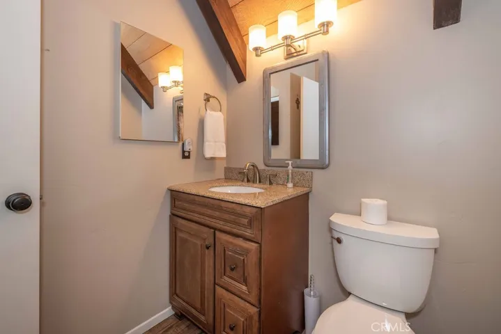 839 Menlo Drive, Big Bear Lake, California 92315