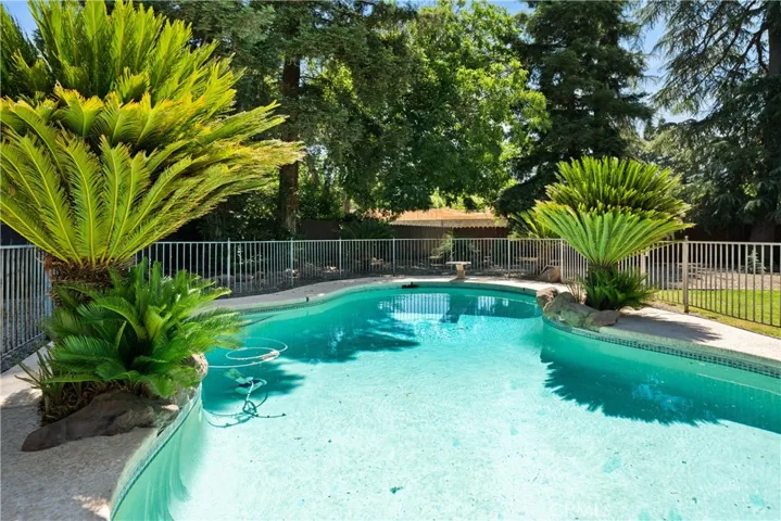 695 Royce Lane, Chico, California 95973