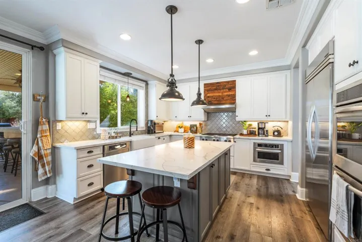 45189 Rideau Street, Temecula, California 92592