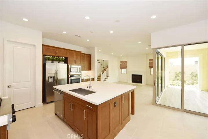 65 Tundra, Irvine, California 92602