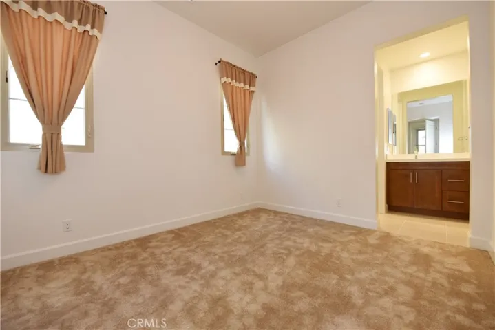 65 Tundra, Irvine, California 92602