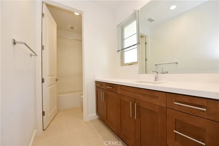 65 Tundra, Irvine, California 92602