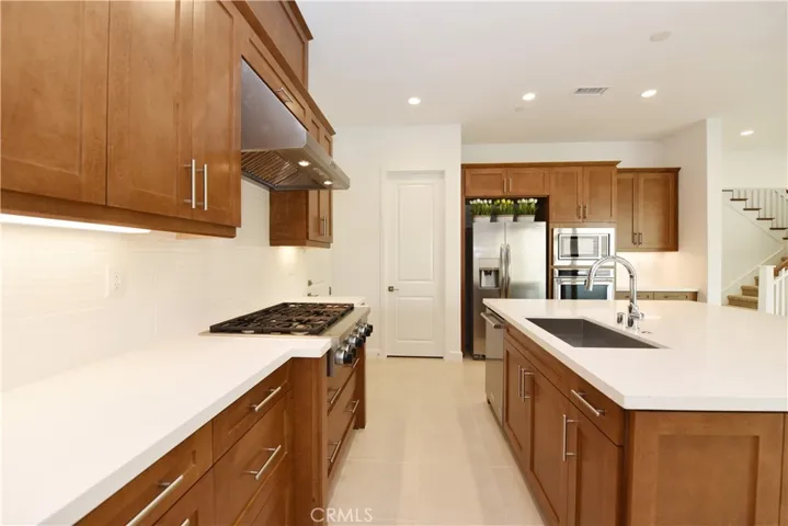65 Tundra, Irvine, California 92602