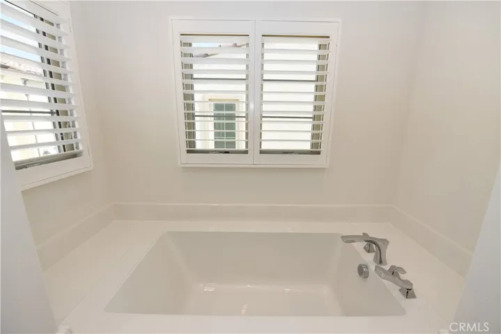 65 Tundra, Irvine, California 92602
