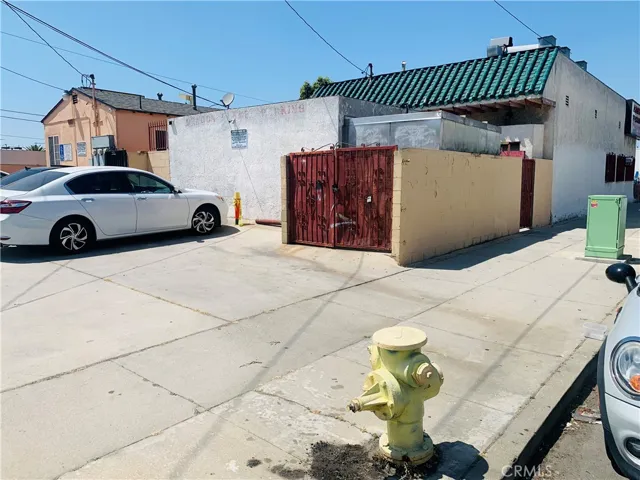 4324 Firestone Boulevard, South Gate, California 90280