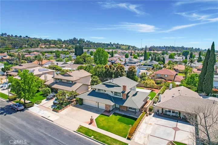 215 N Barryknoll Street, Anaheim Hills, California 92807