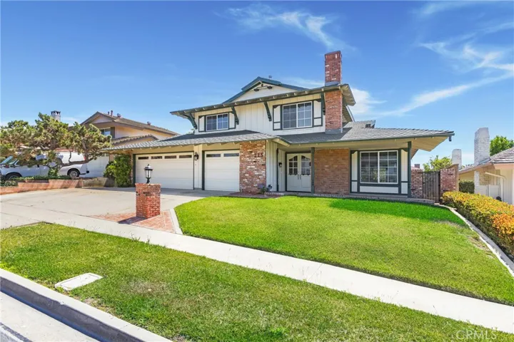 215 N Barryknoll Street, Anaheim Hills, California 92807