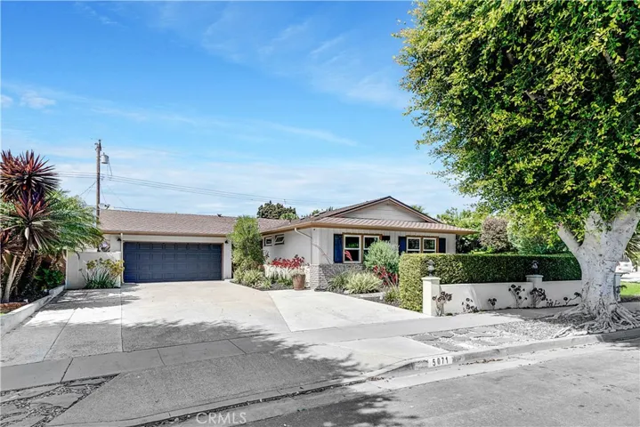 5071 Galway Circle, Huntington Beach, California 92649