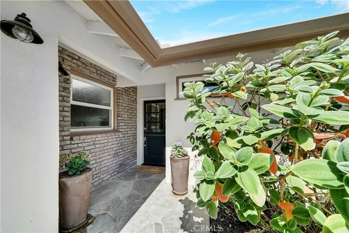 5071 Galway Circle, Huntington Beach, California 92649