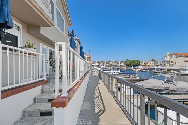 342 Parsons Landing, Long Beach, California 90803