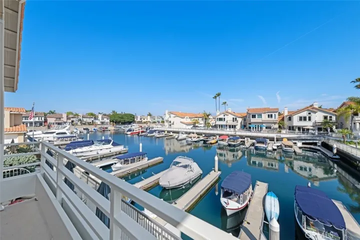 342 Parsons Landing, Long Beach, California 90803