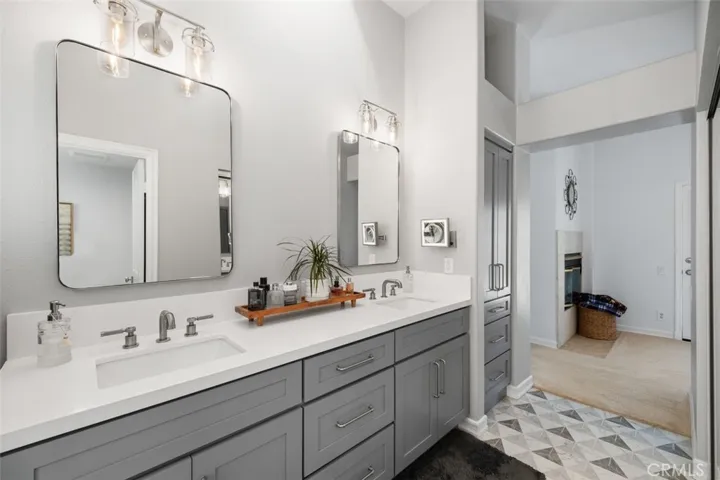 342 Parsons Landing, Long Beach, California 90803